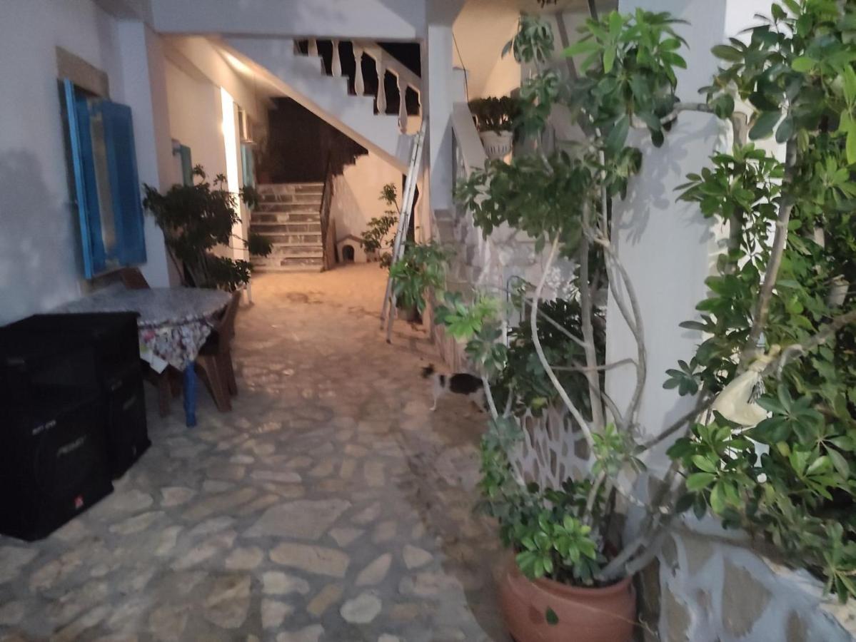 Anna Apartment